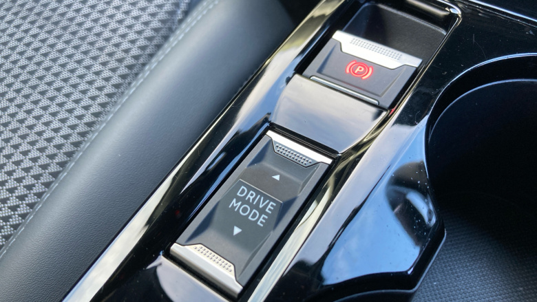 Peugeot 2008 100kW GT 50kWh 5dr Auto Electric Estate